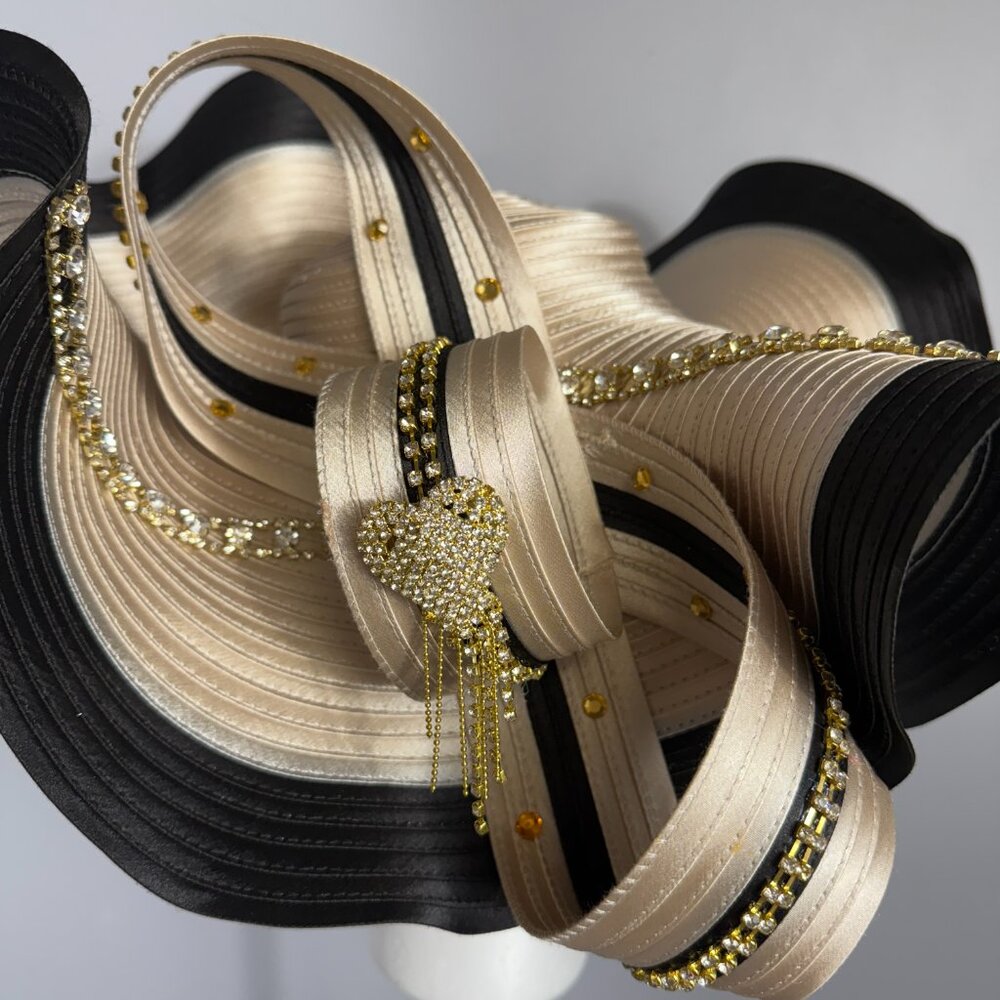 Donna Vinci Champagne and Black Church Lady Hat. Stunning and Elegant! - Picture 7 of 8